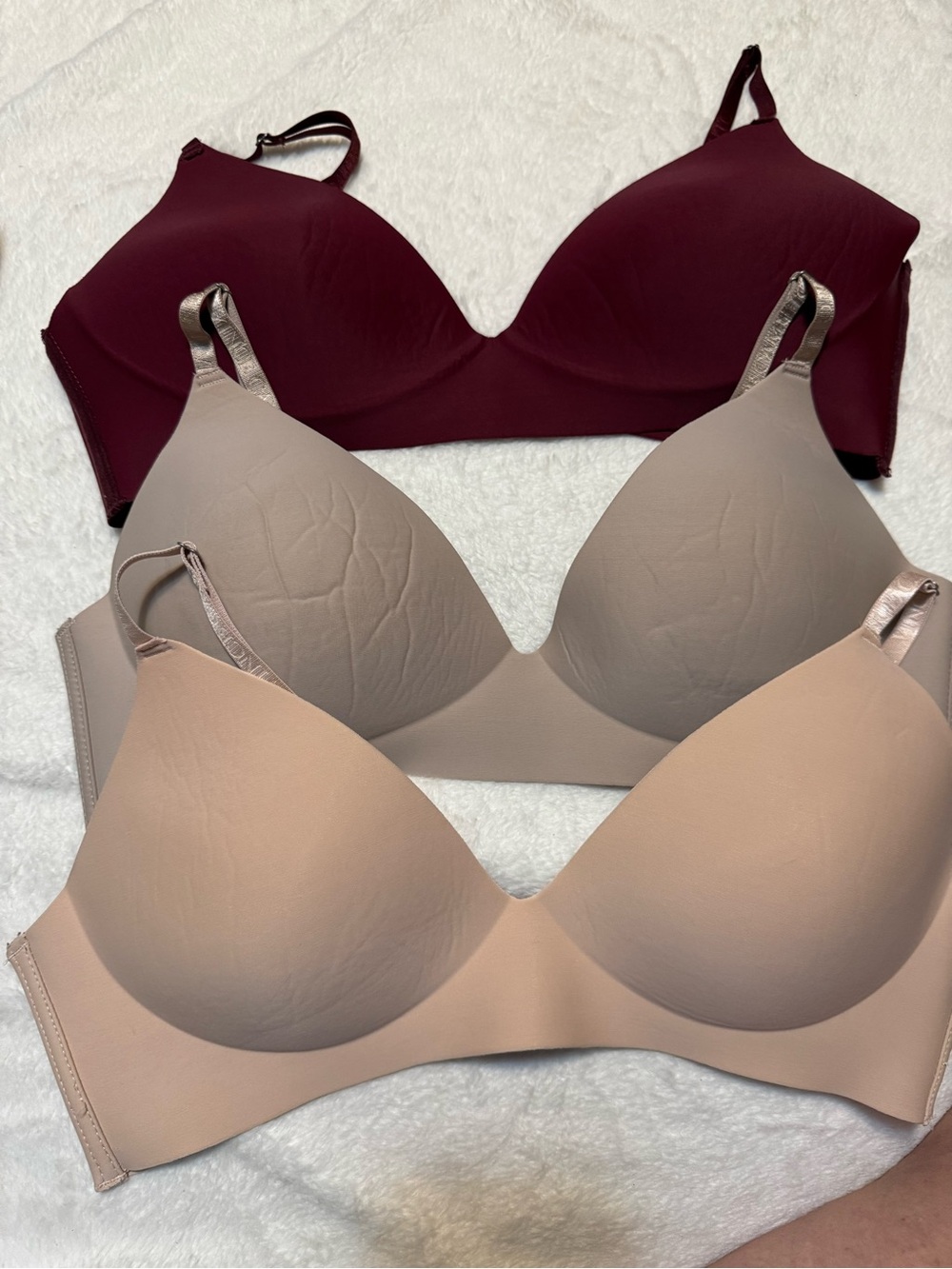 Vince Camuto Wireless Seamless T-Shirt Bra - Burgundy, Taupe, Beige